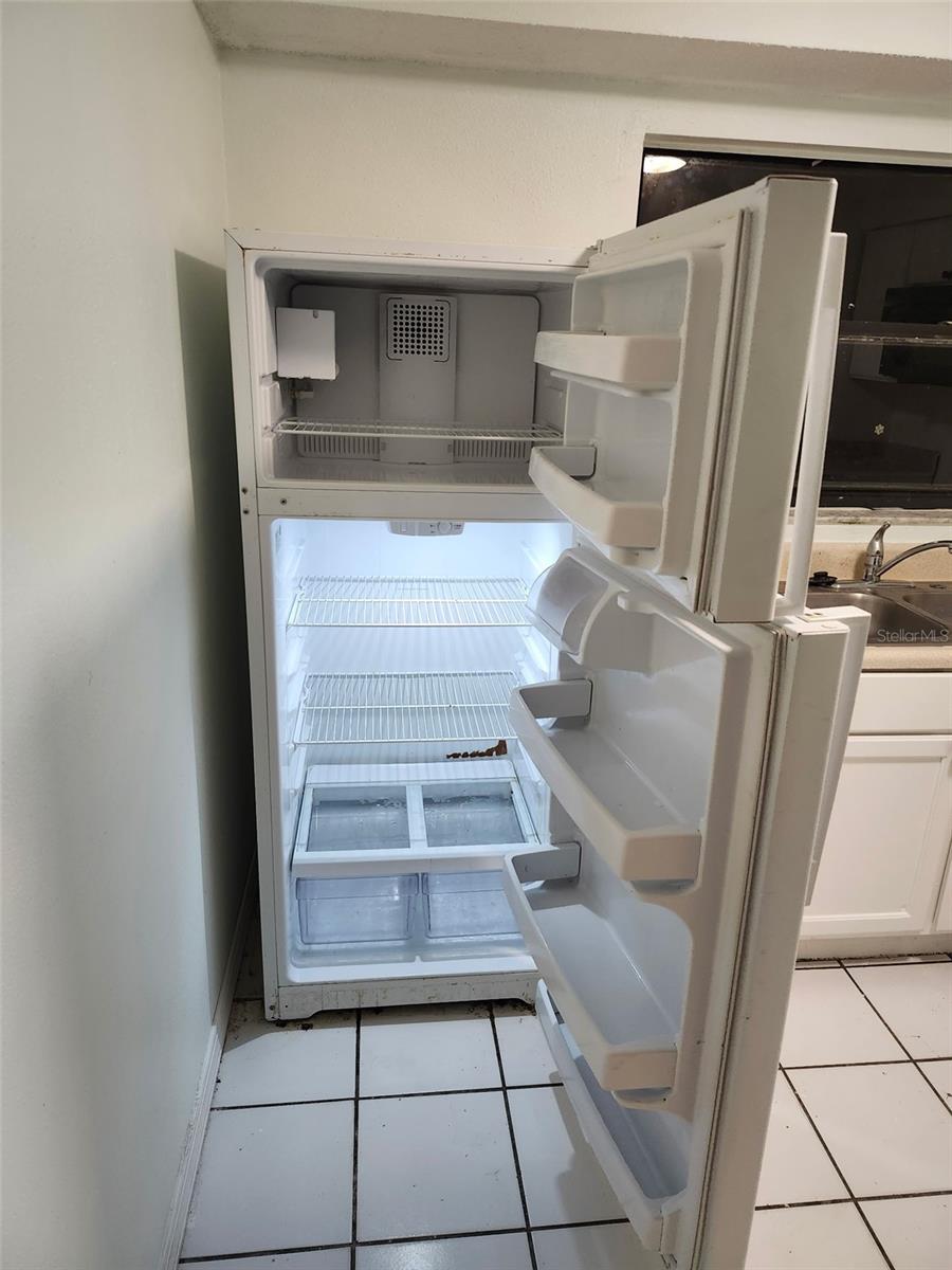 2537 N TUTTLE AVE, SARASOTA, FL, 34234