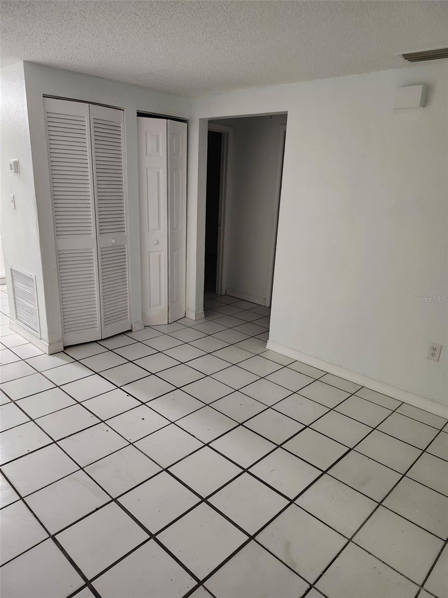 2537 N TUTTLE AVE, SARASOTA, FL, 34234