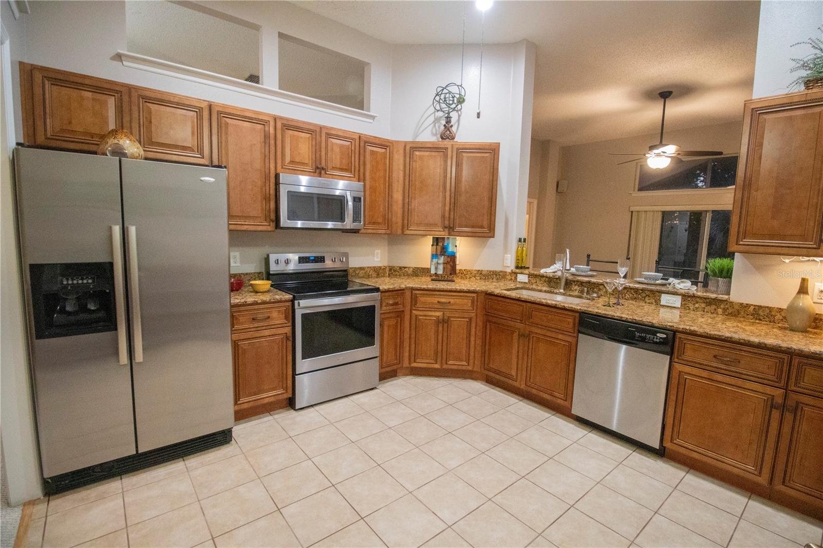 878 LAKE JACKSON CIR, APOPKA, FL, 32703