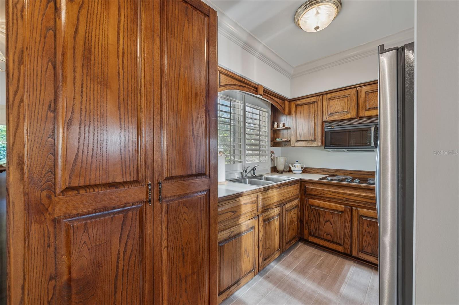 TB8446677 Property Photo