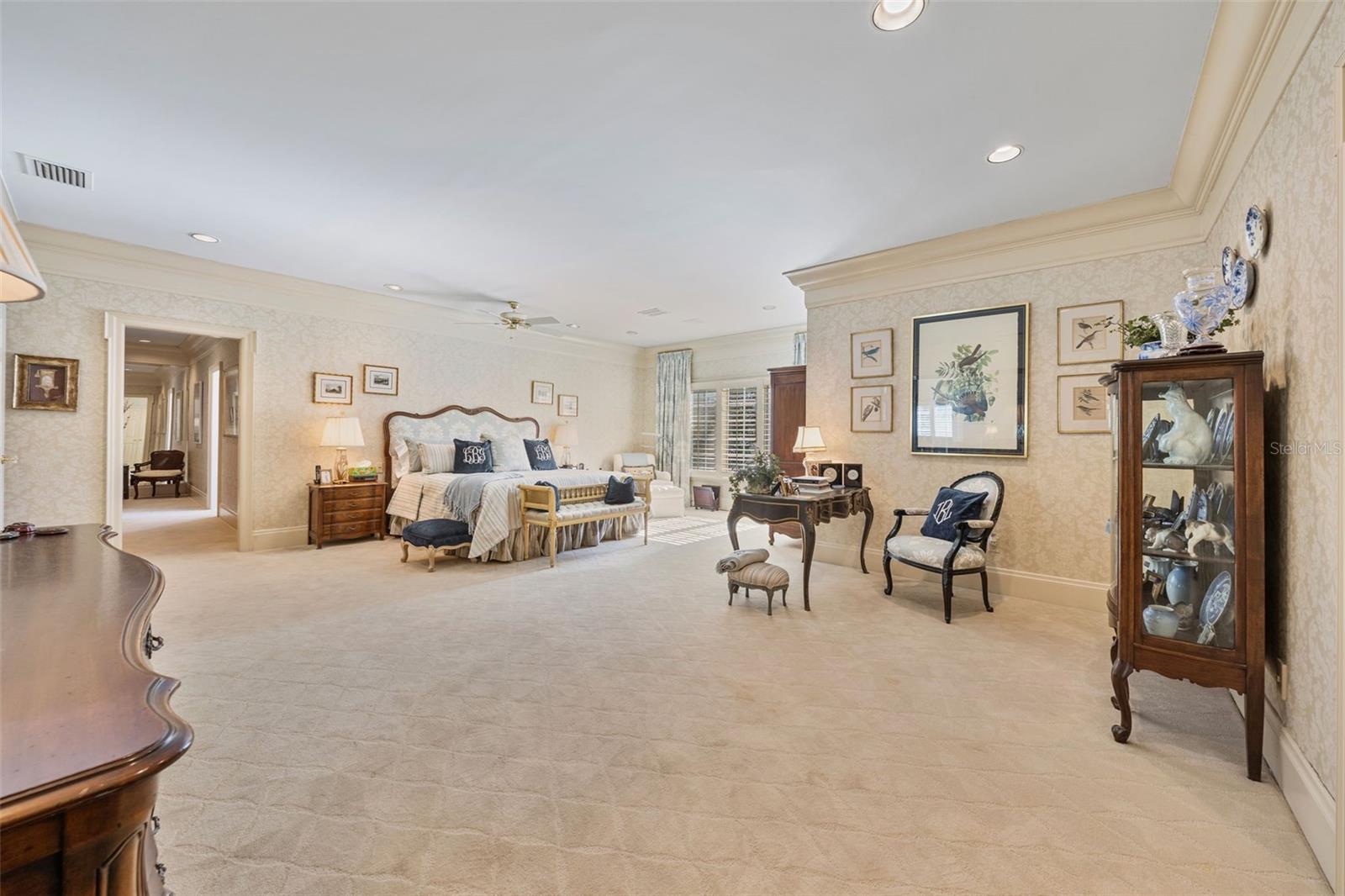 TB8446677 Property Photo