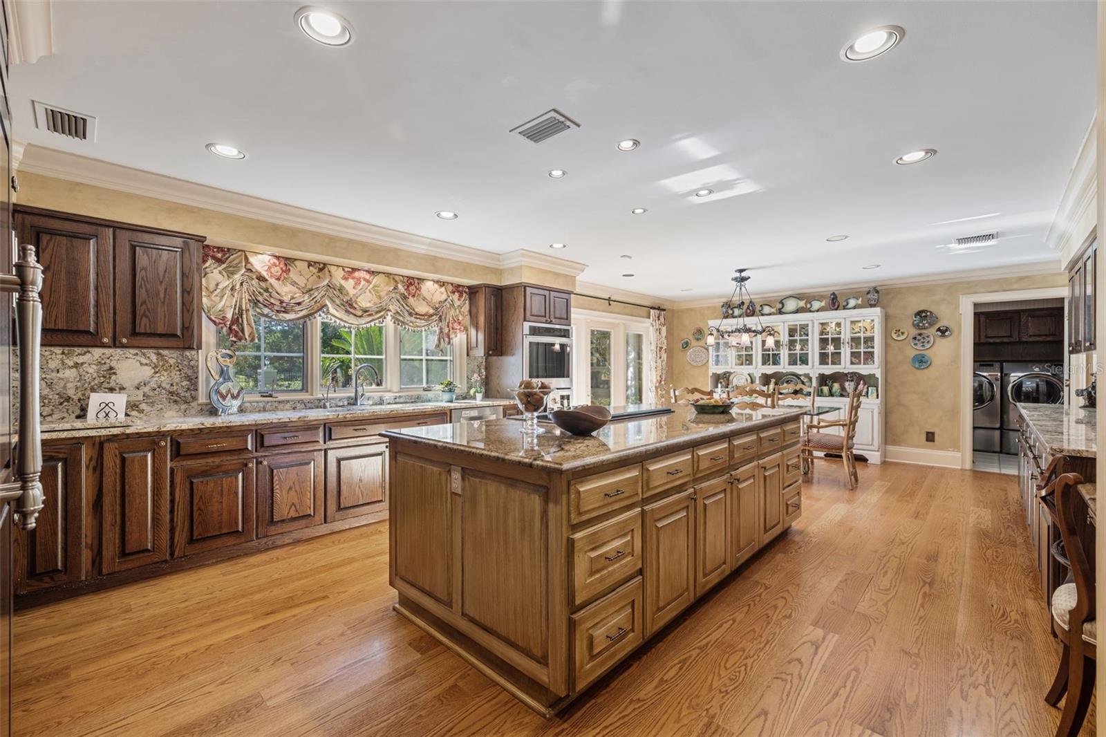 TB8446677 Property Photo