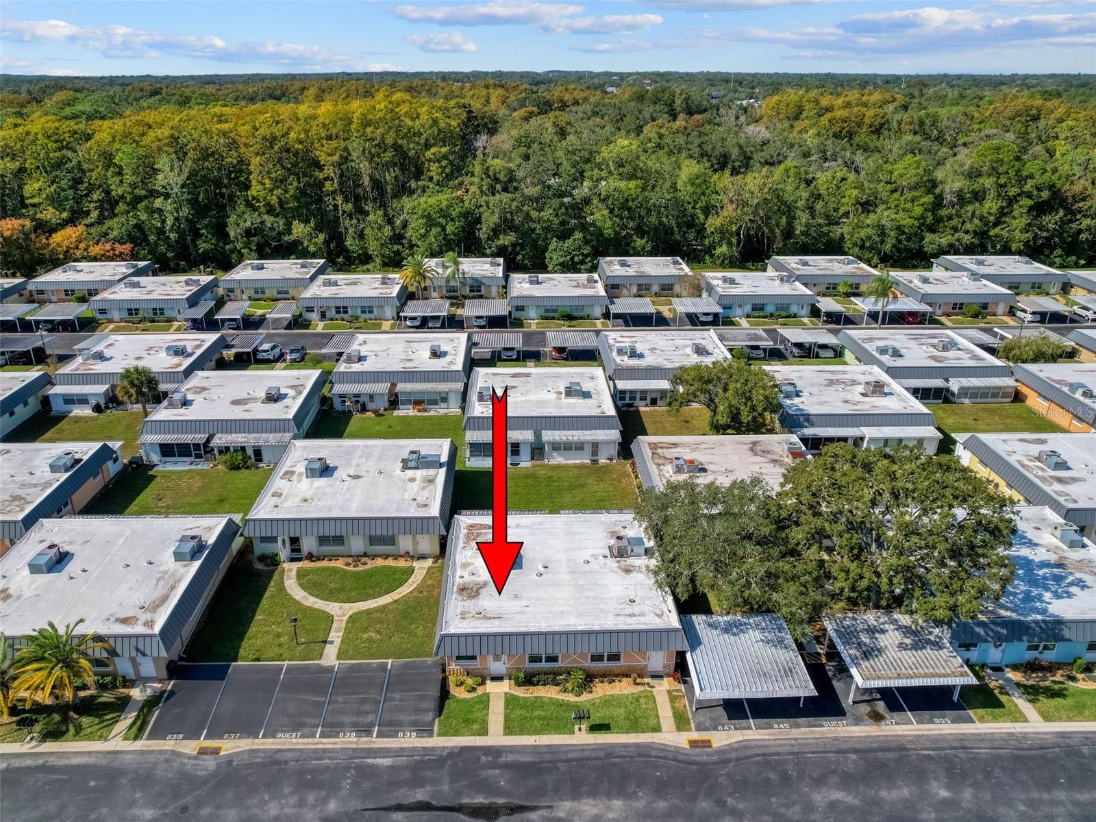 W7880616 Property Photo