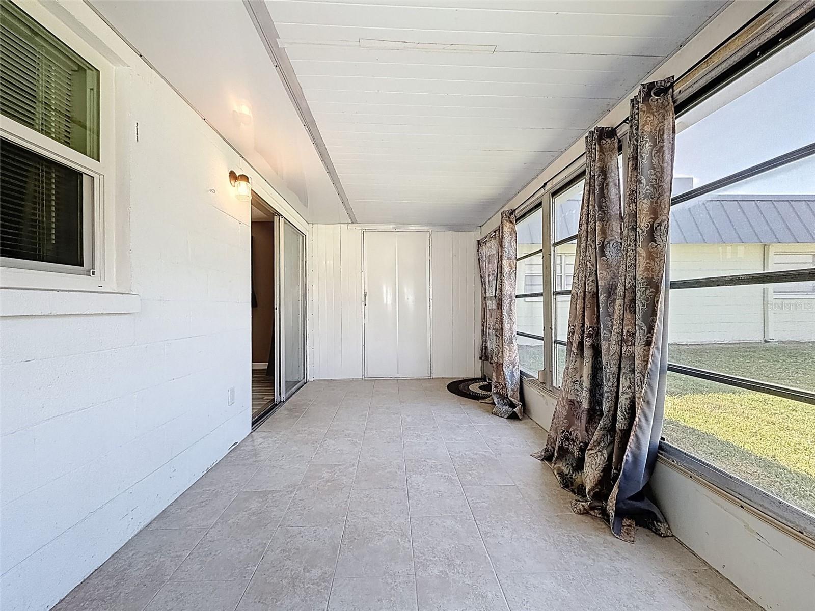 W7880616 Property Photo