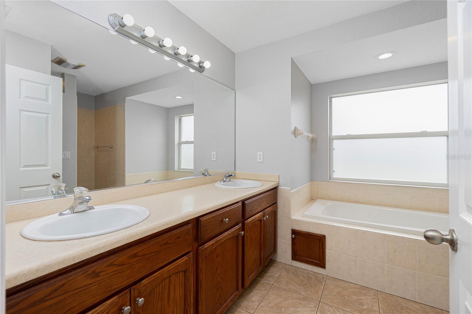 11708 WILLMINGTON BLVD, PORT CHARLOTTE, FL, 33981