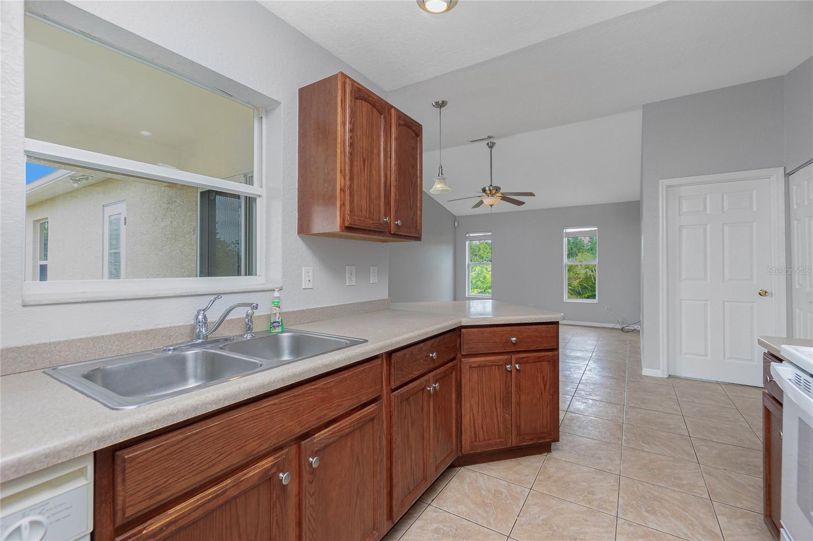 11708 WILLMINGTON BLVD, PORT CHARLOTTE, FL, 33981