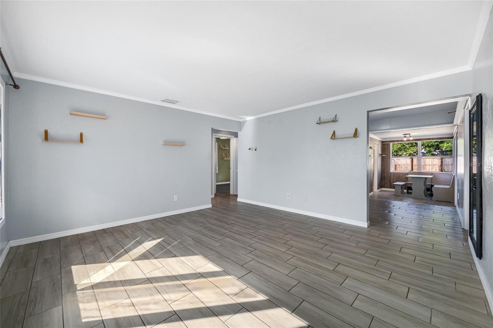 3033 24TH AVE N, ST PETERSBURG, FL, 33713