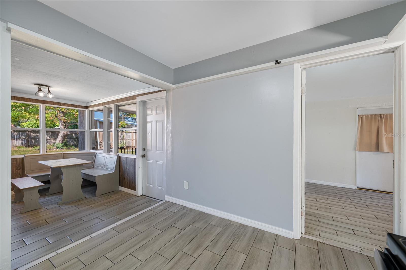 3033 24TH AVE N, ST PETERSBURG, FL, 33713