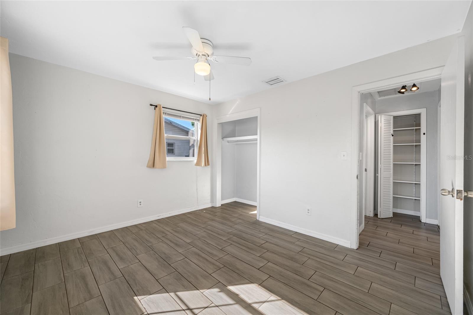 3033 24TH AVE N, ST PETERSBURG, FL, 33713