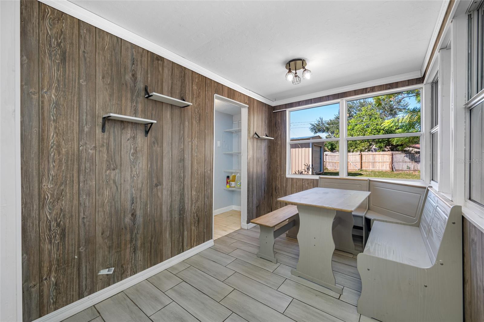 3033 24TH AVE N, ST PETERSBURG, FL, 33713