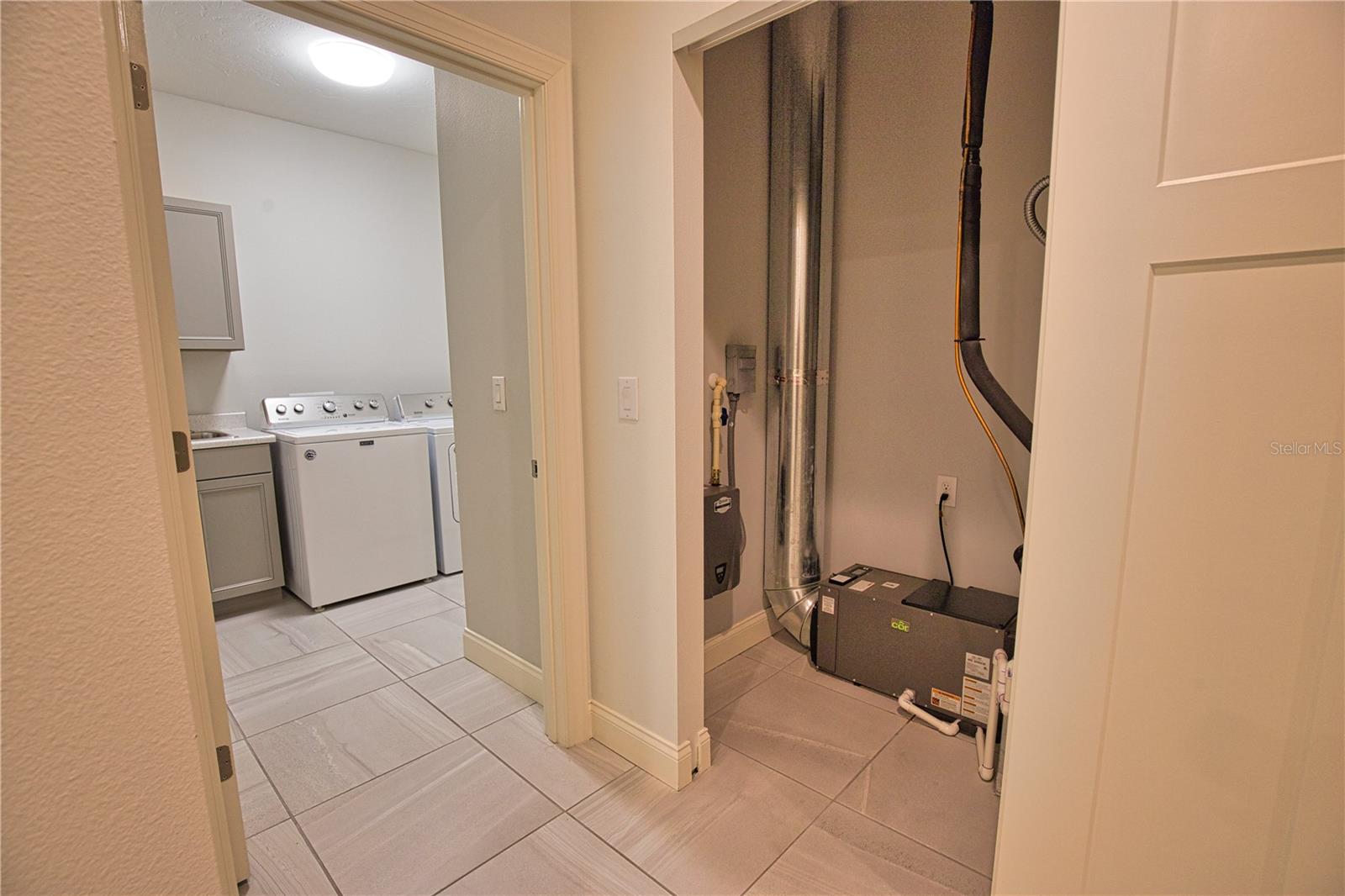 6172 ALHAMBRA AVE, NORTH PORT, FL, 34291