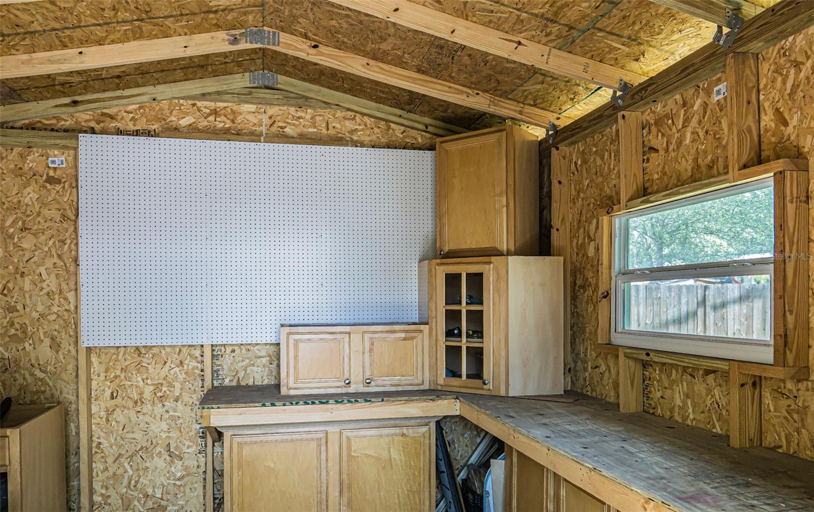 205 W LOUISIANA AVE, TAMPA, FL, 33603