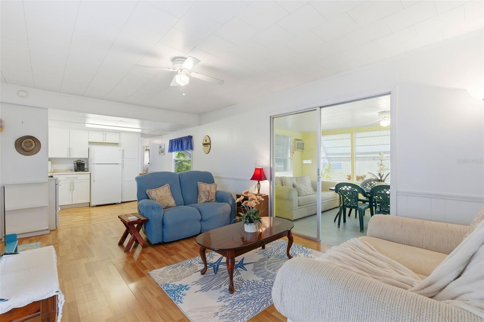 TB8446709 Property Photo