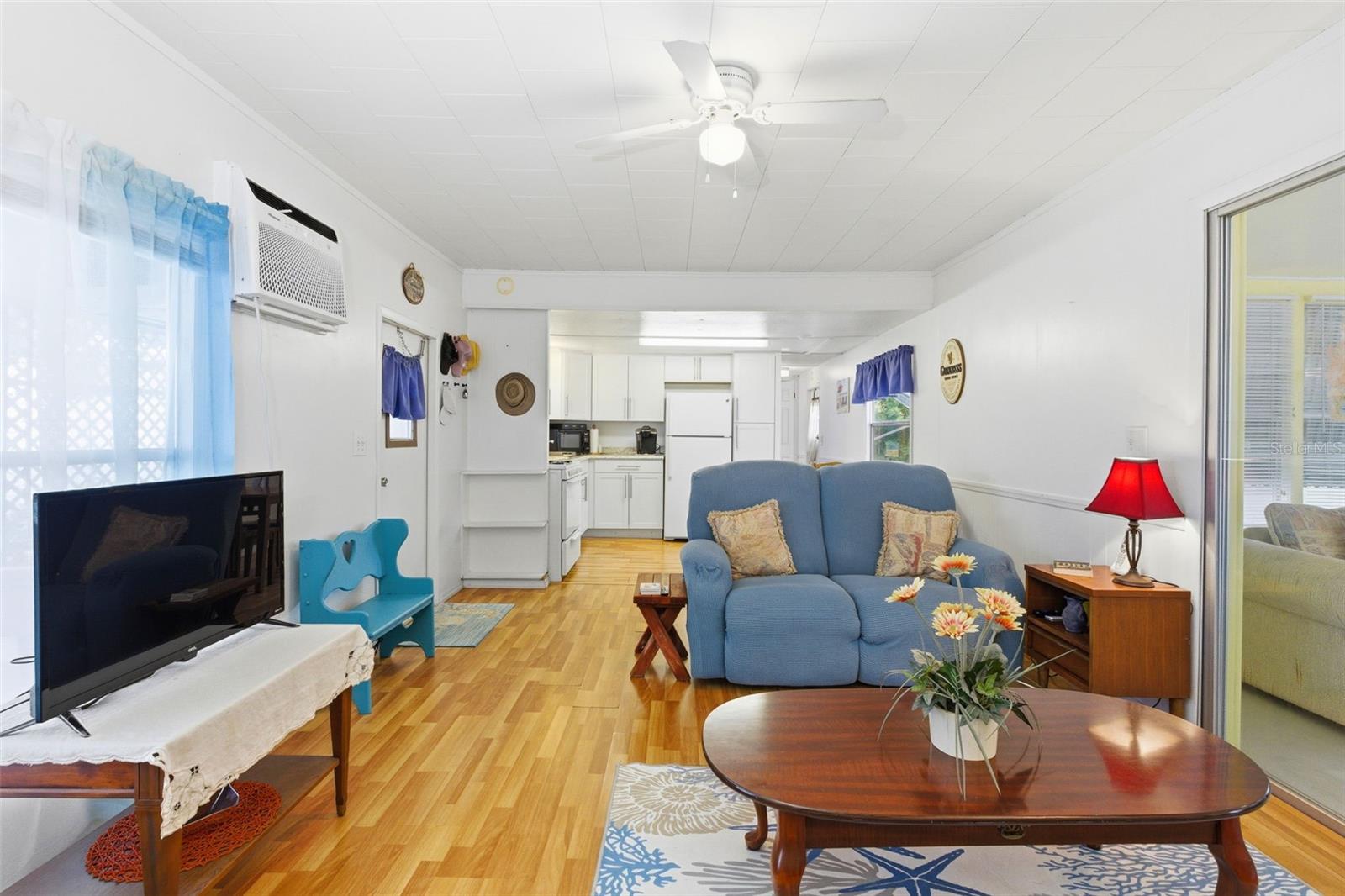 TB8446709 Property Photo