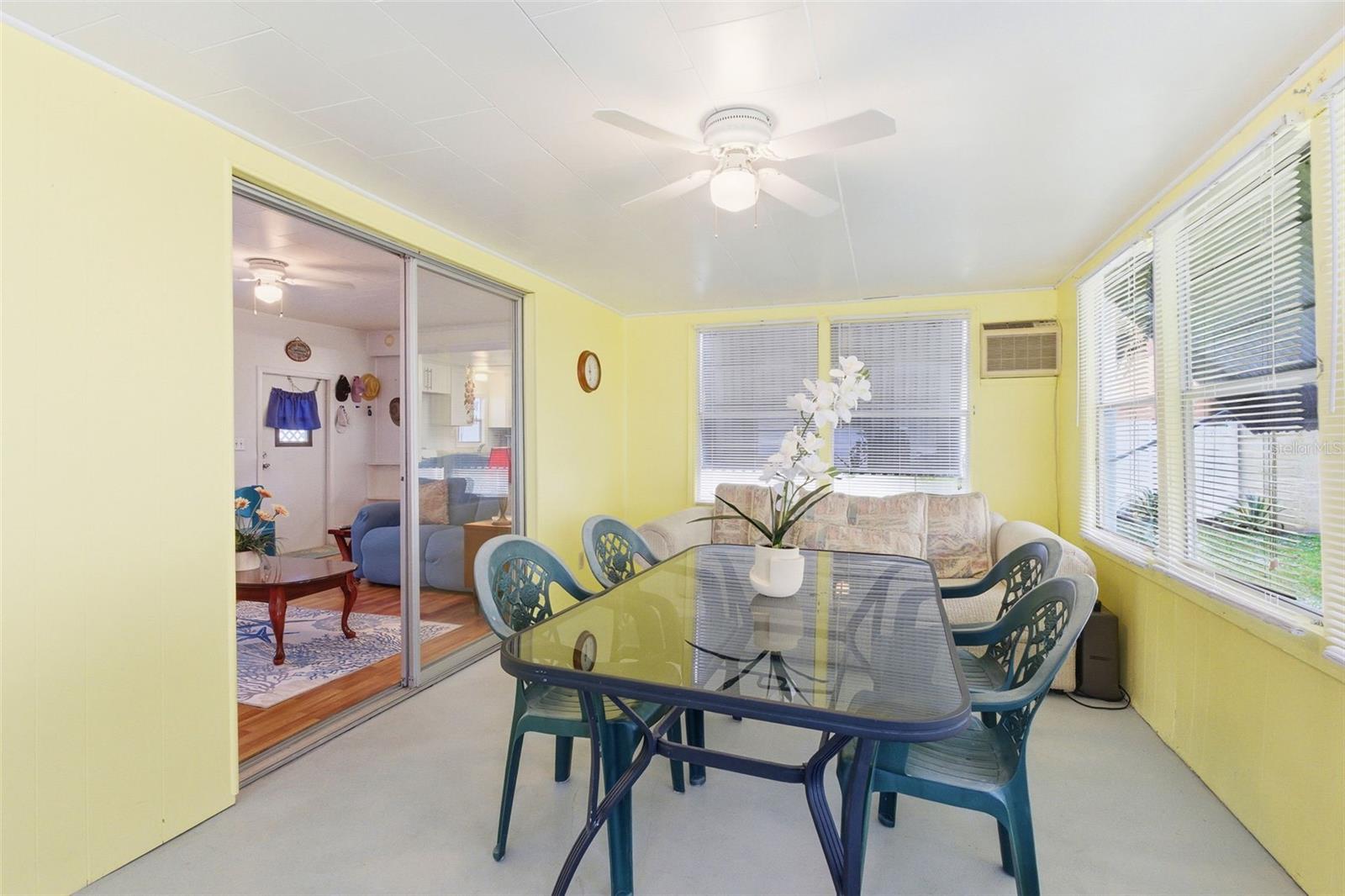 TB8446709 Property Photo