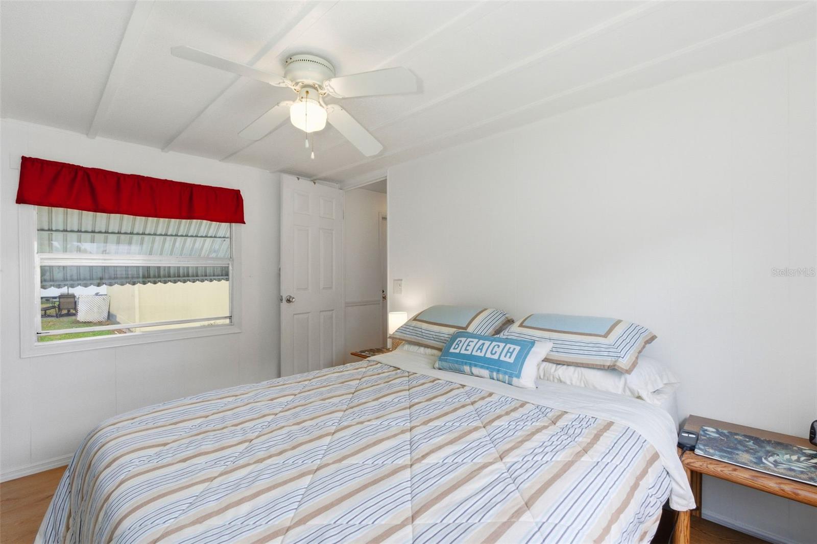 TB8446709 Property Photo