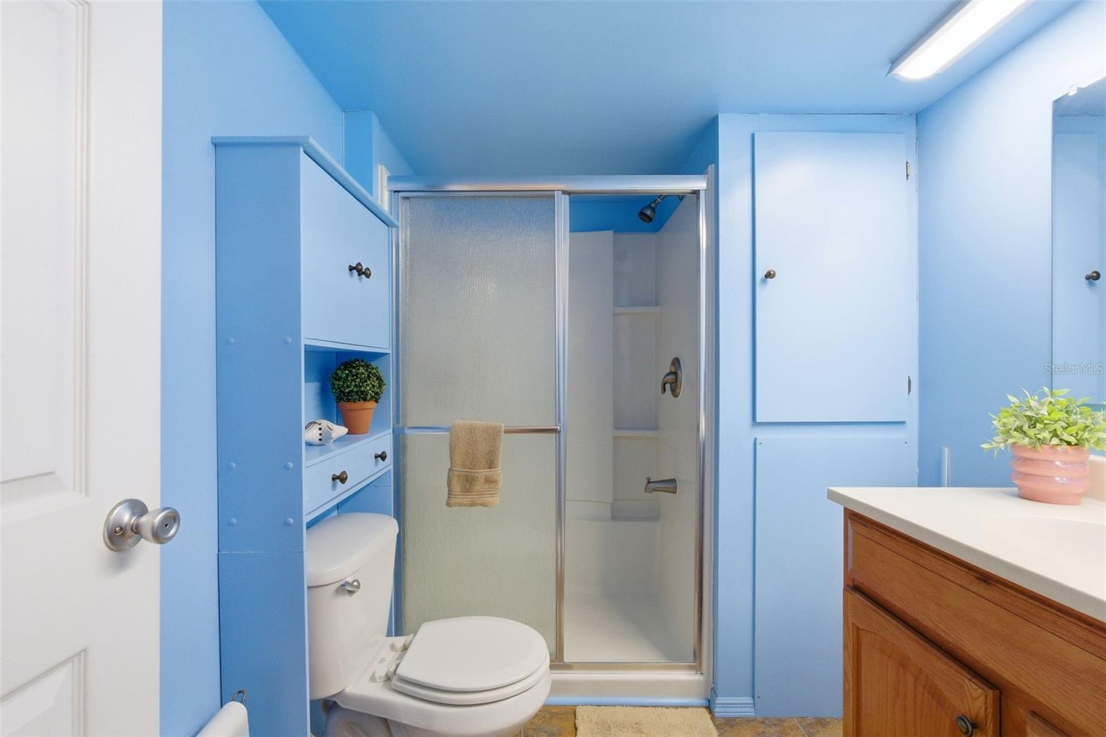 TB8446709 Property Photo