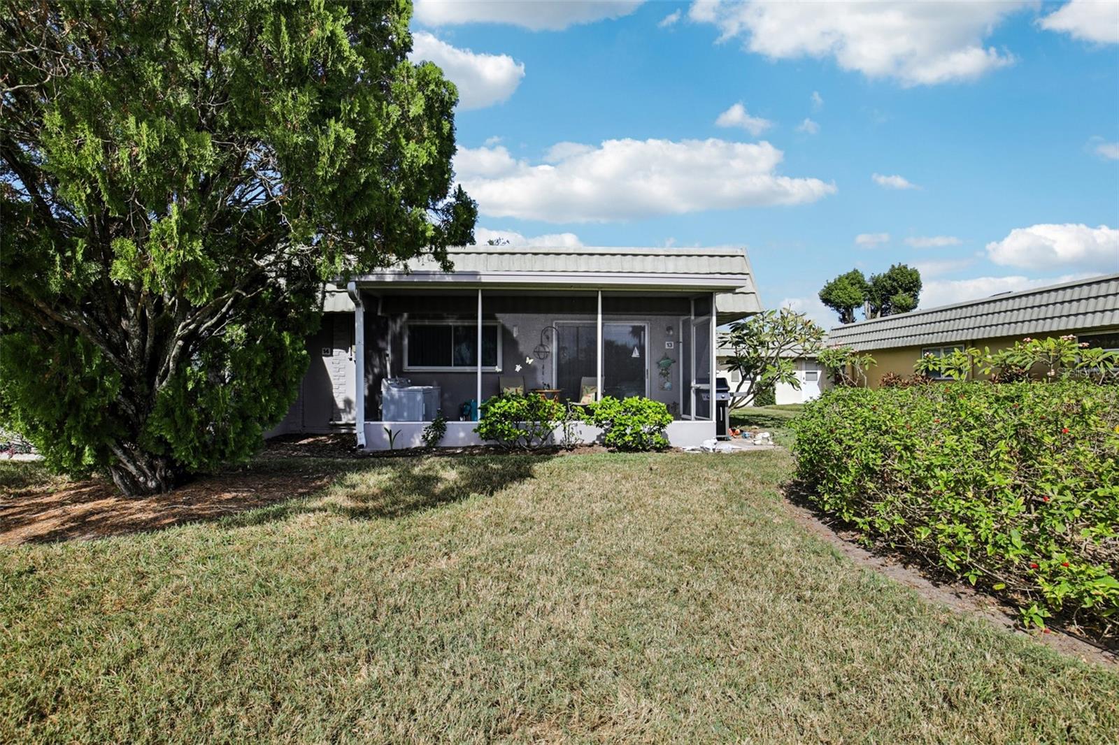 TB8446711 Property Photo