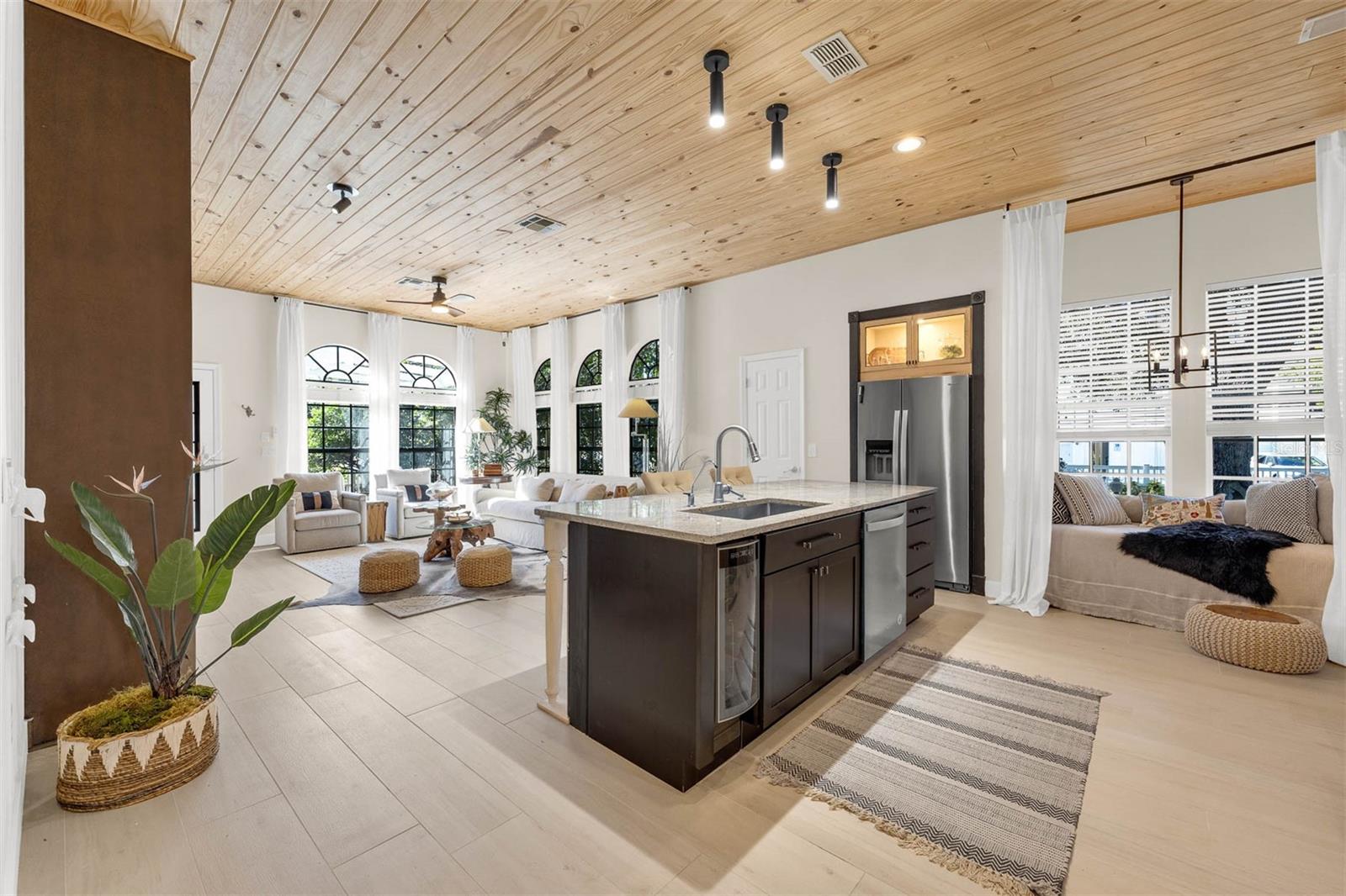 718 HONEYSUCKLE AVE, CELEBRATION, FL, 34747