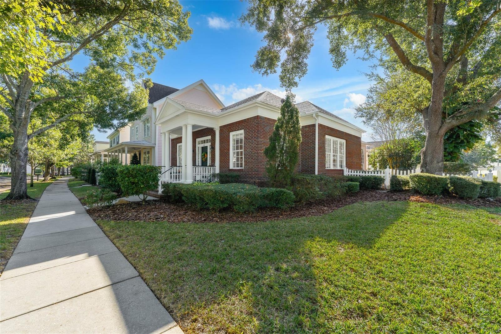 718 HONEYSUCKLE AVE, CELEBRATION, FL, 34747