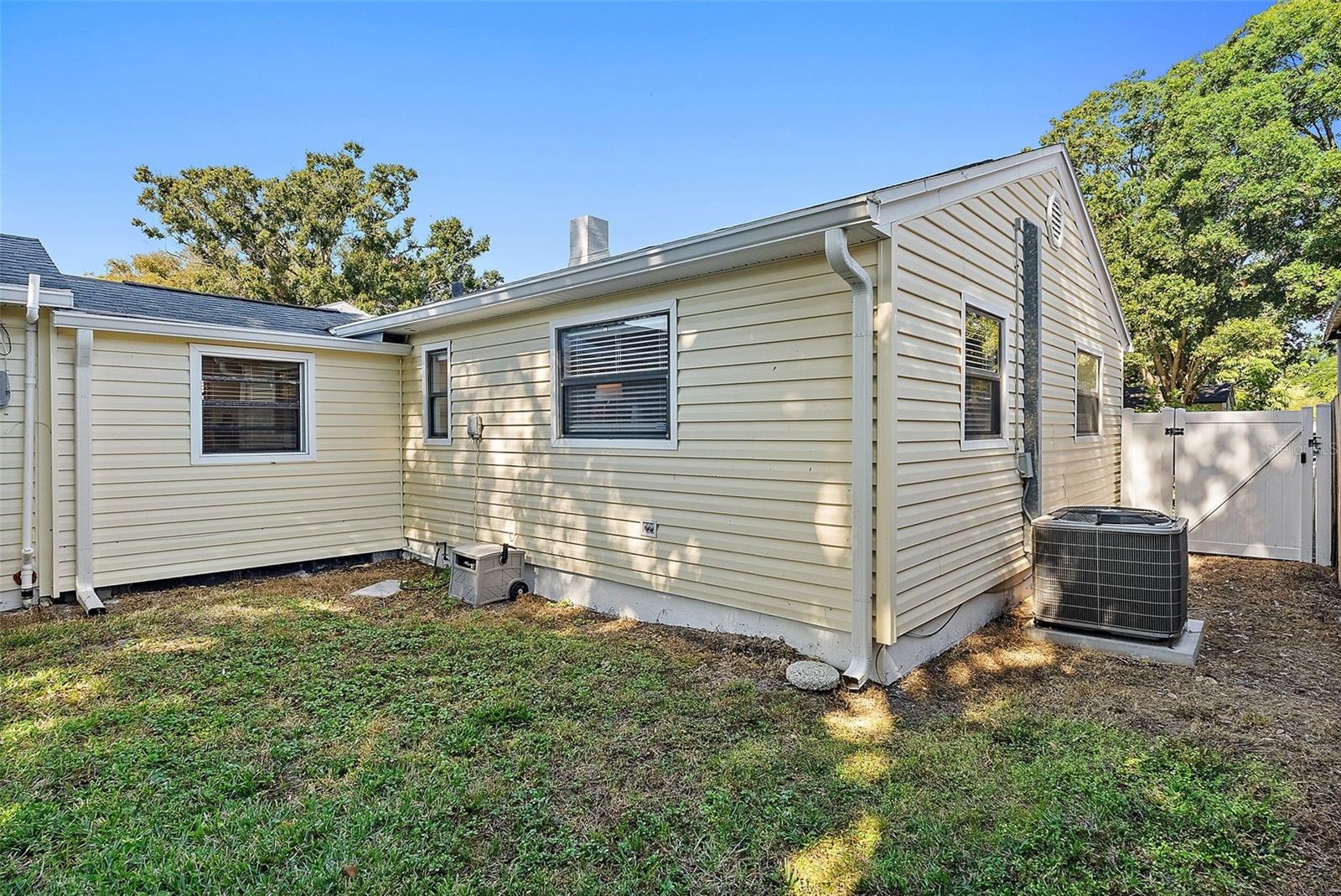 4030 3RD AVE N, ST PETERSBURG, FL, 33713