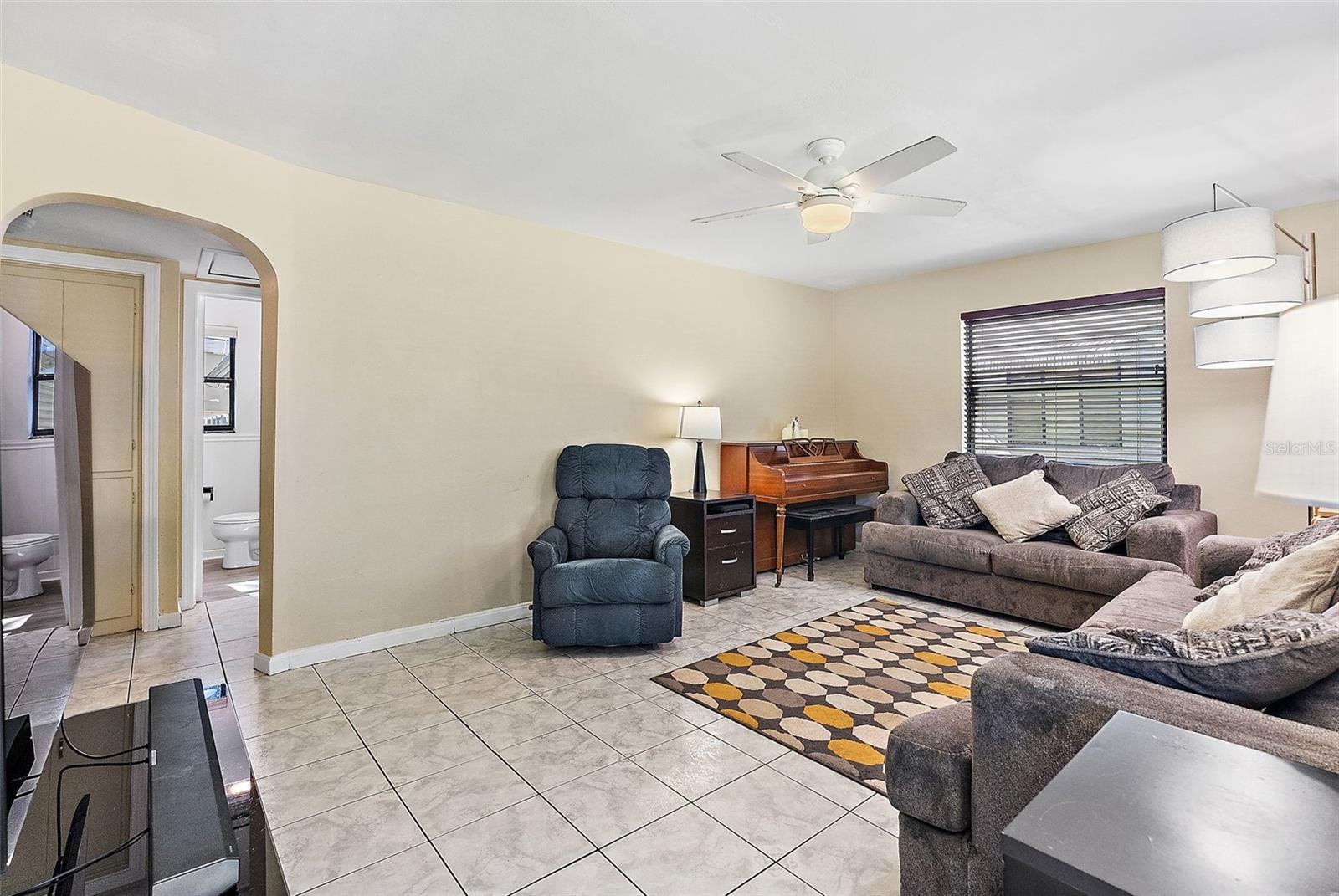 4030 3RD AVE N, ST PETERSBURG, FL, 33713