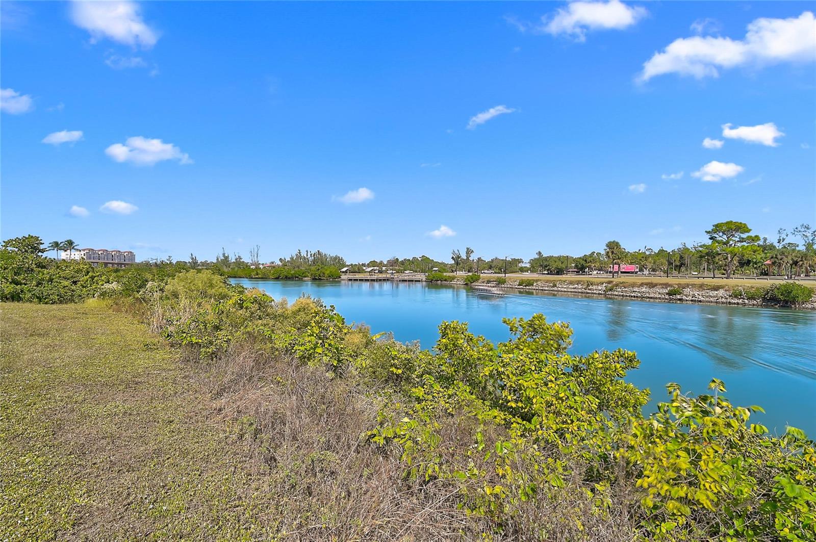 205 E VENICE AVE, VENICE, FL, 34285