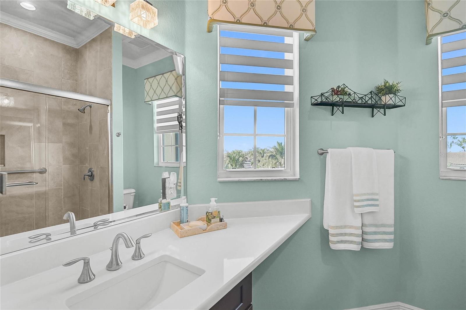 205 E VENICE AVE, VENICE, FL, 34285