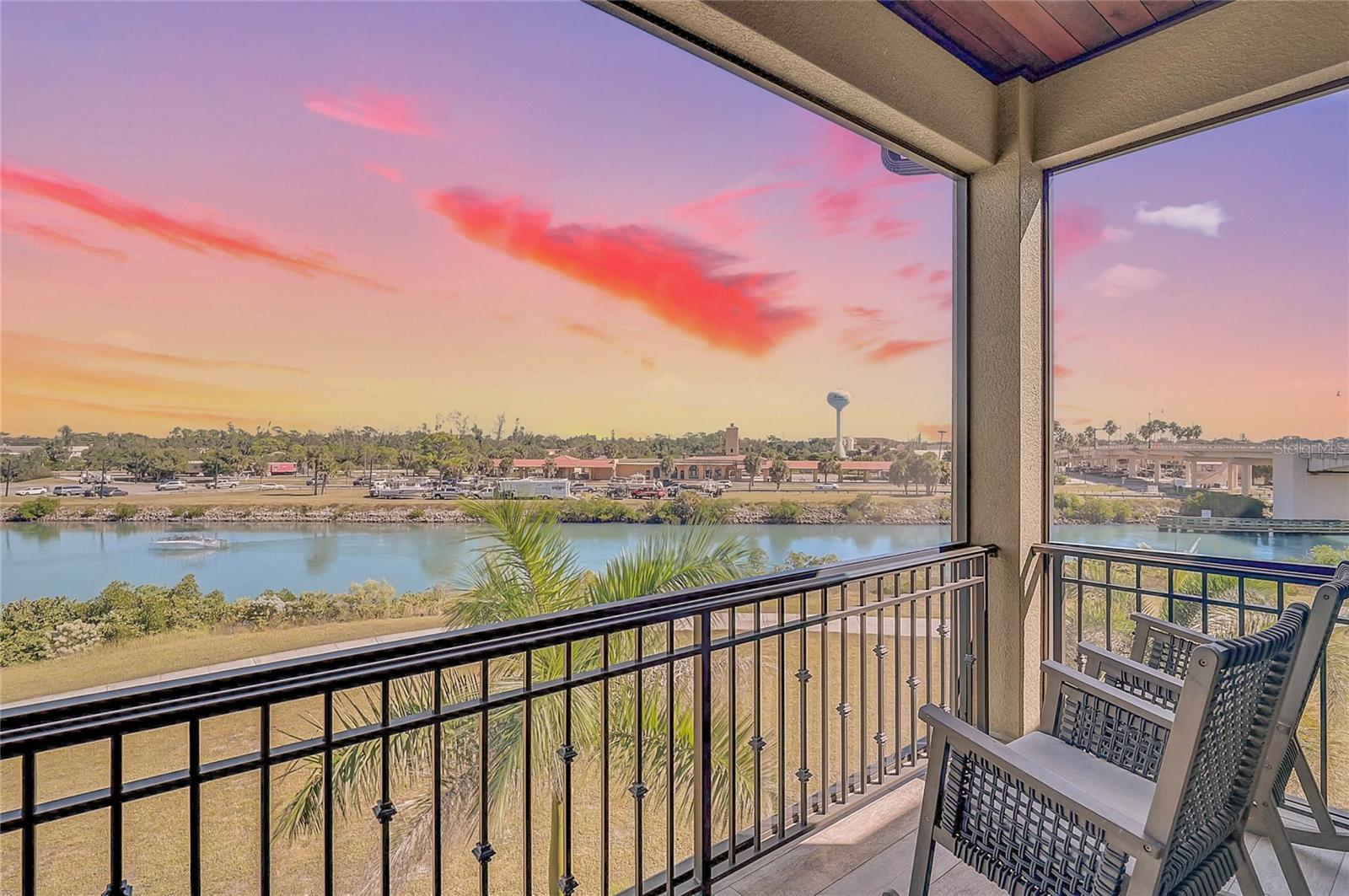 205 E VENICE AVE, VENICE, FL, 34285