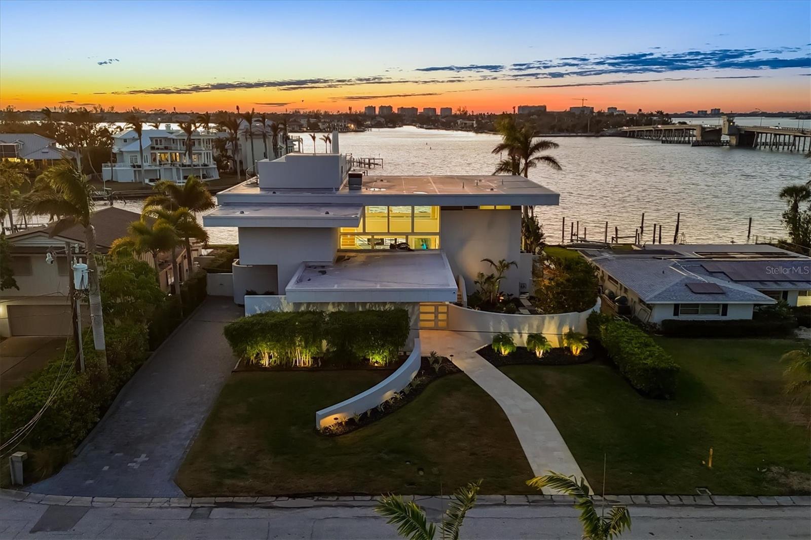 A4671584 Property Photo