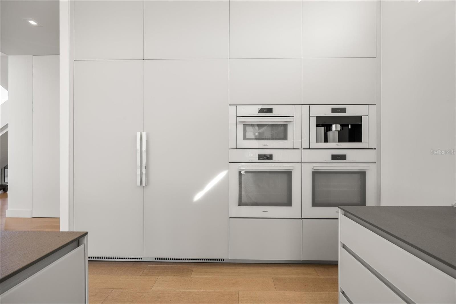 A4671584 Property Photo