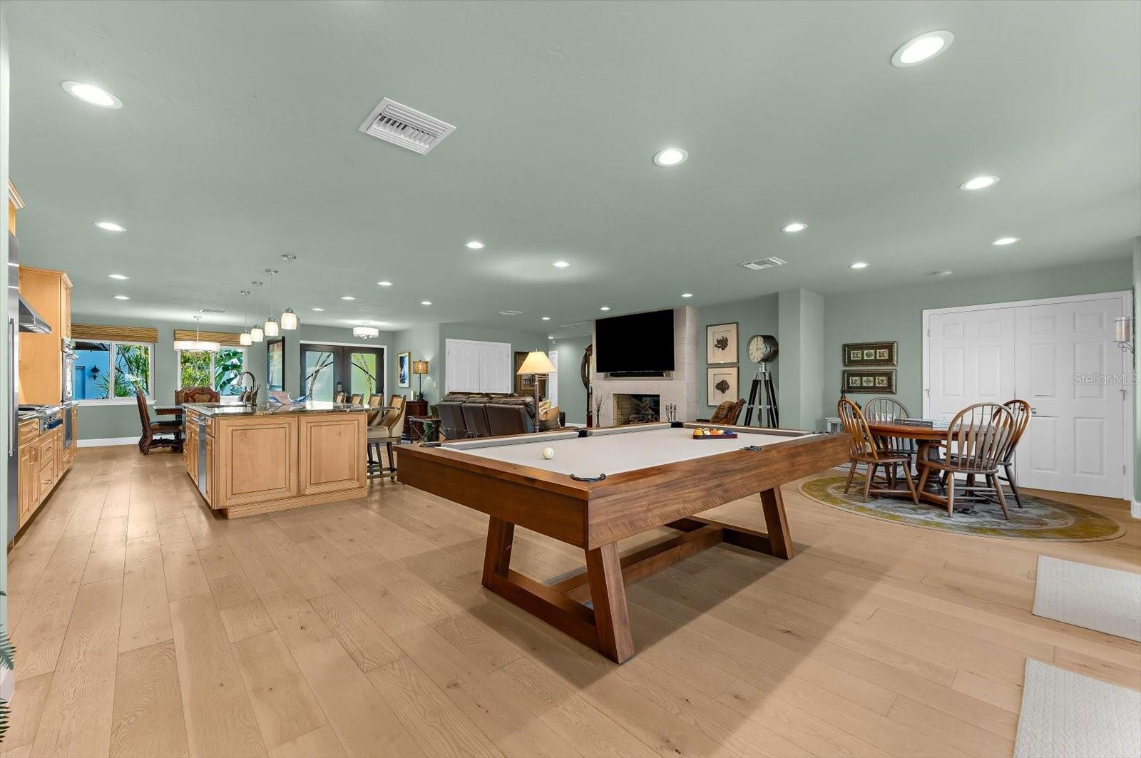 4817 OCEAN BLVD, SARASOTA, FL, 34242