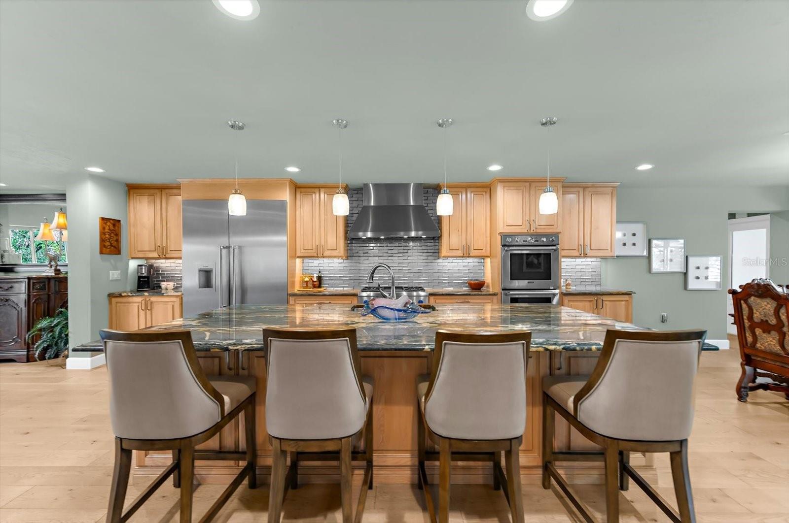 4817 OCEAN BLVD, SARASOTA, FL, 34242