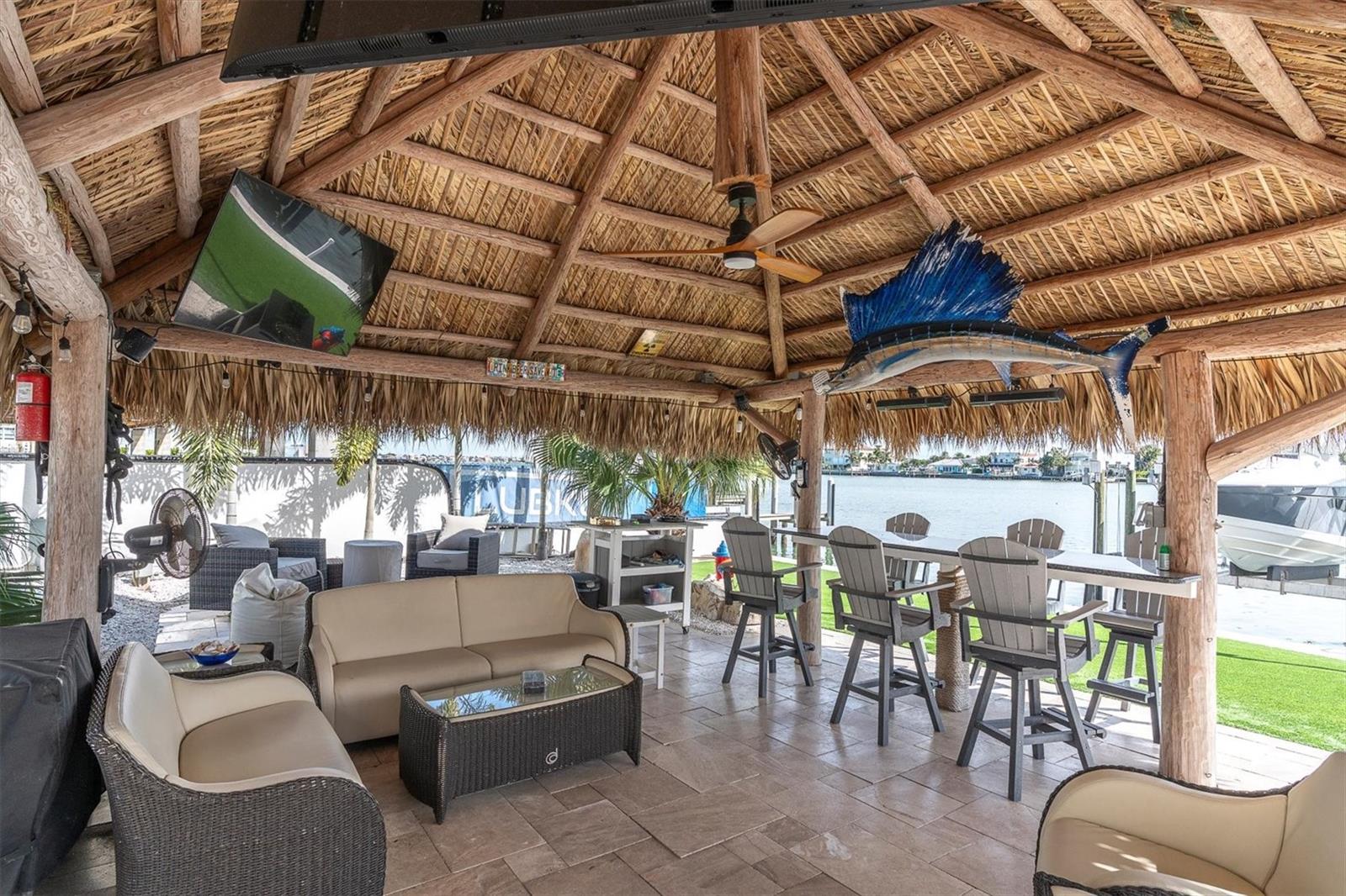 TB8446812 Property Photo