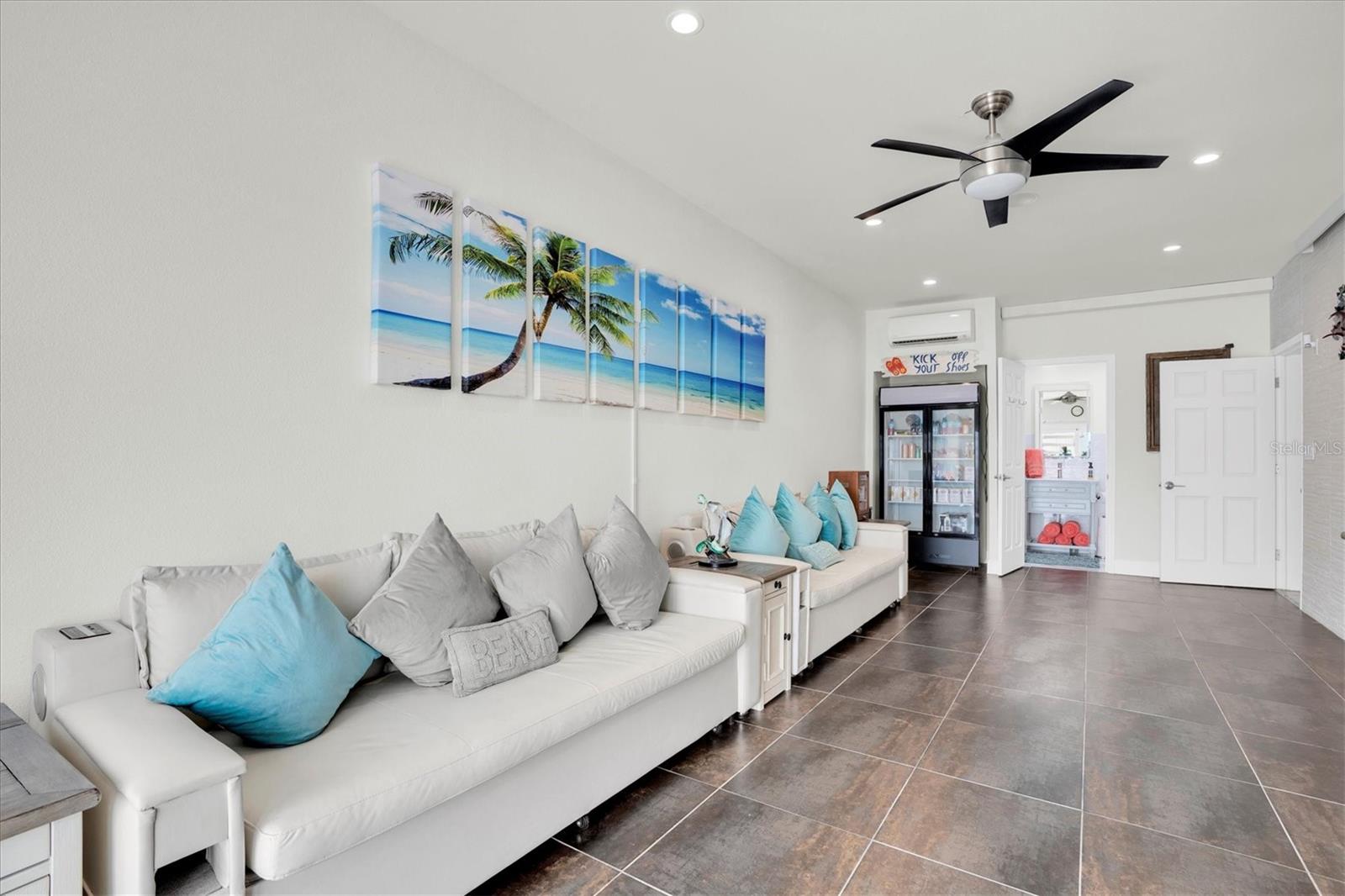 TB8446812 Property Photo