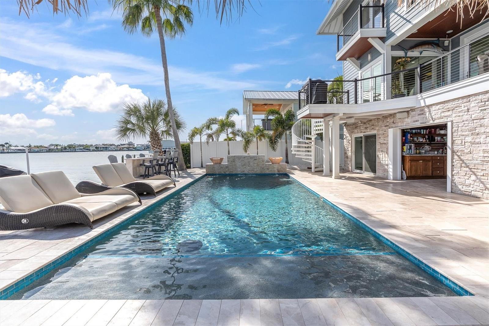 TB8446812 Property Photo