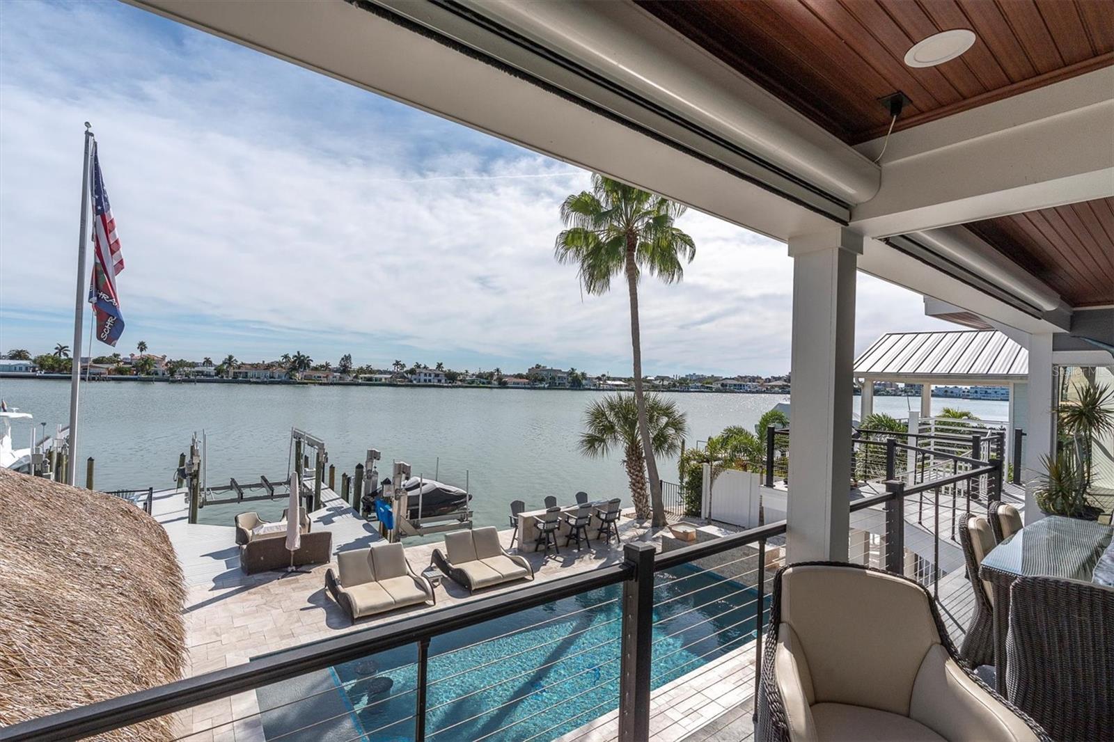 TB8446812 Property Photo