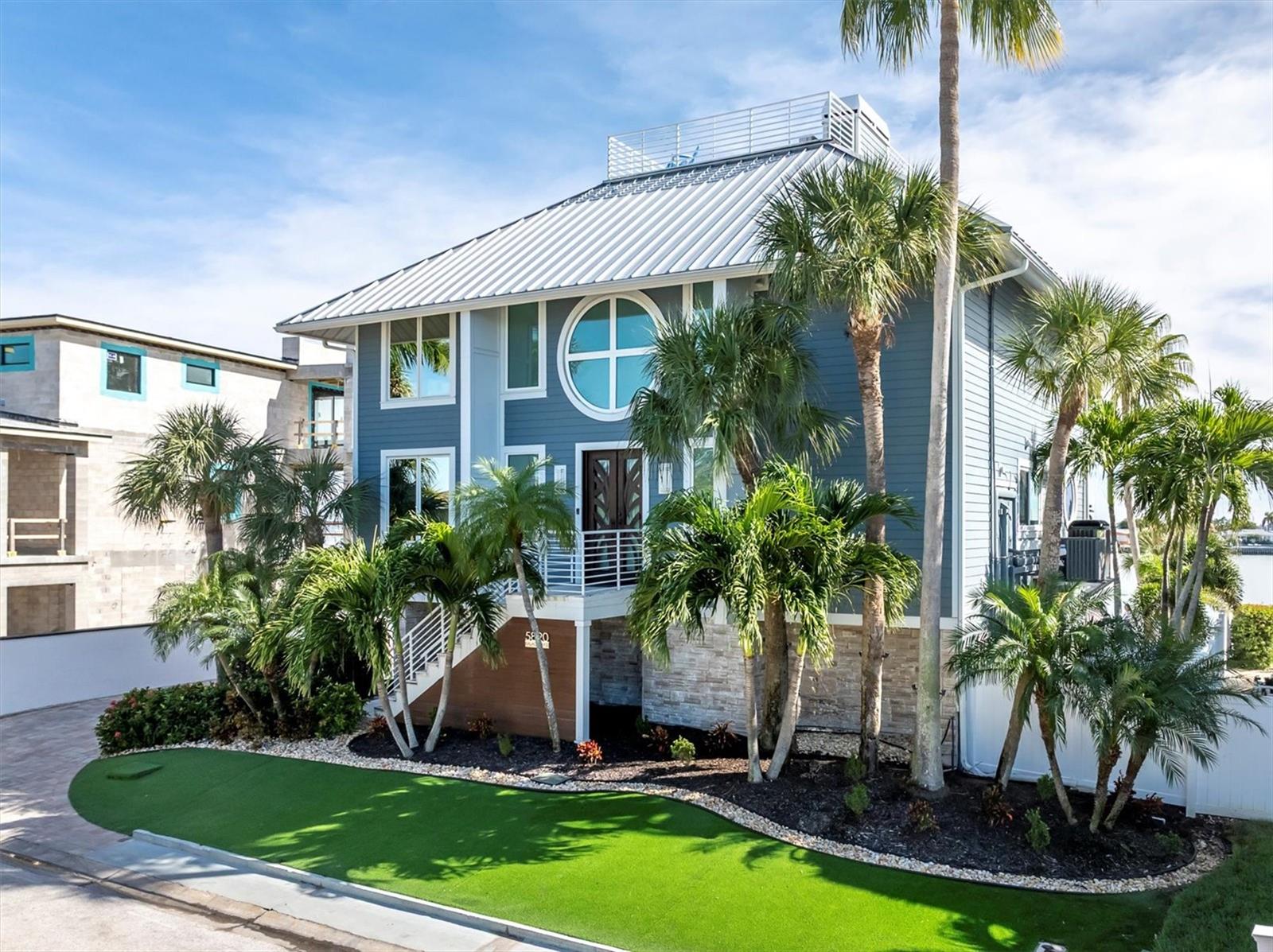 TB8446812 Property Photo