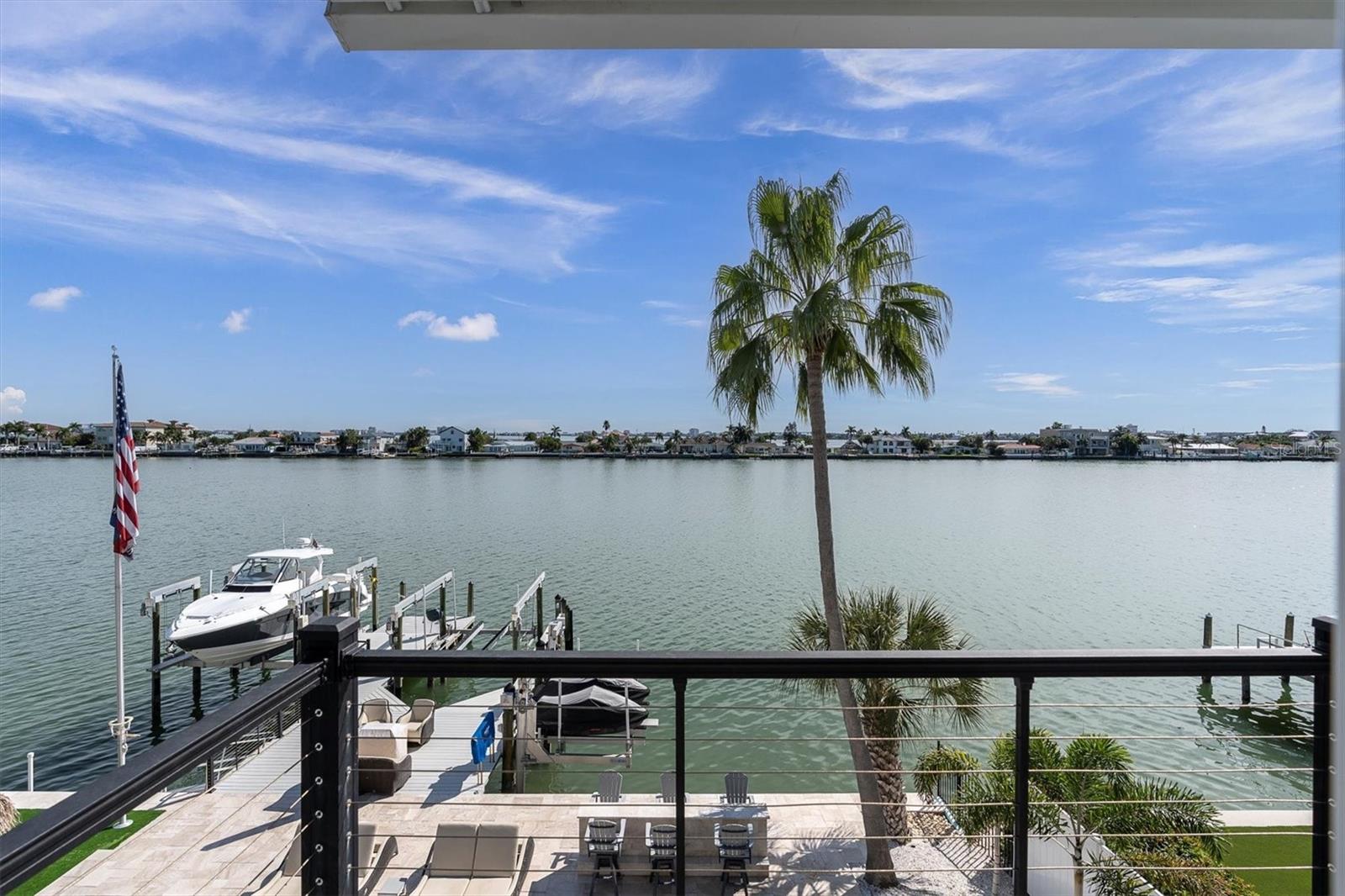 TB8446812 Property Photo