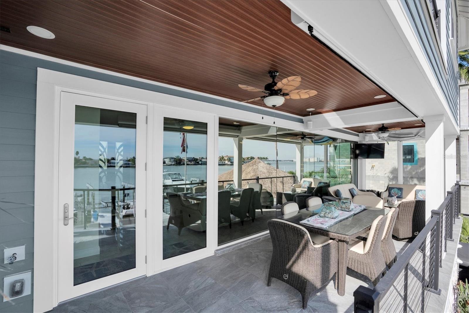 TB8446812 Property Photo