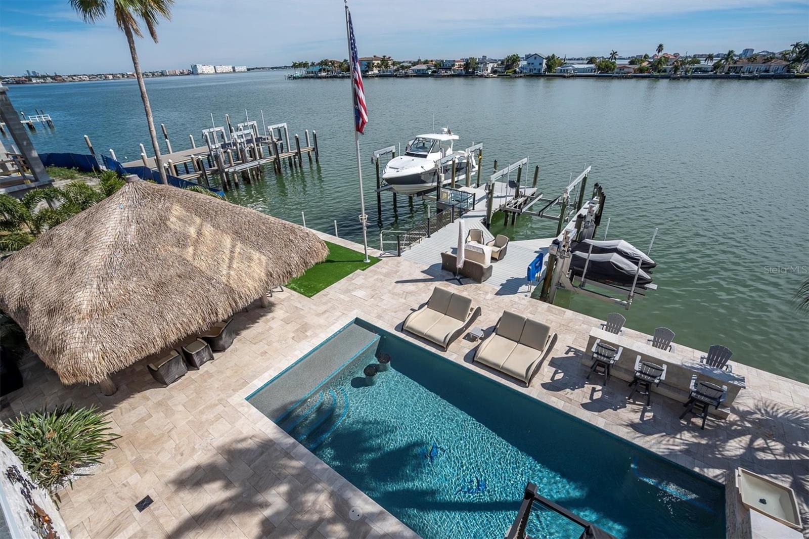 TB8446812 Property Photo