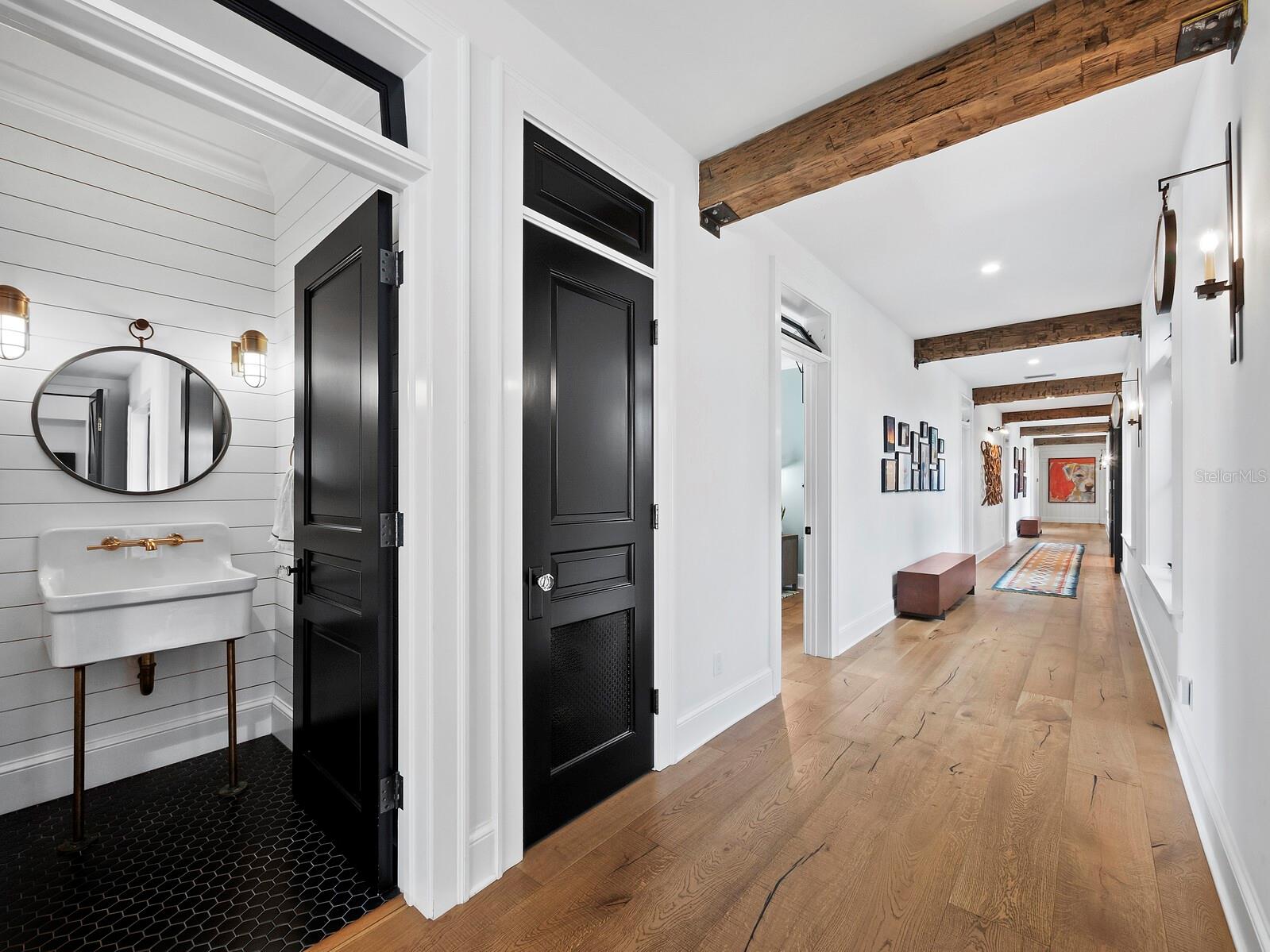 A4671608 Property Photo