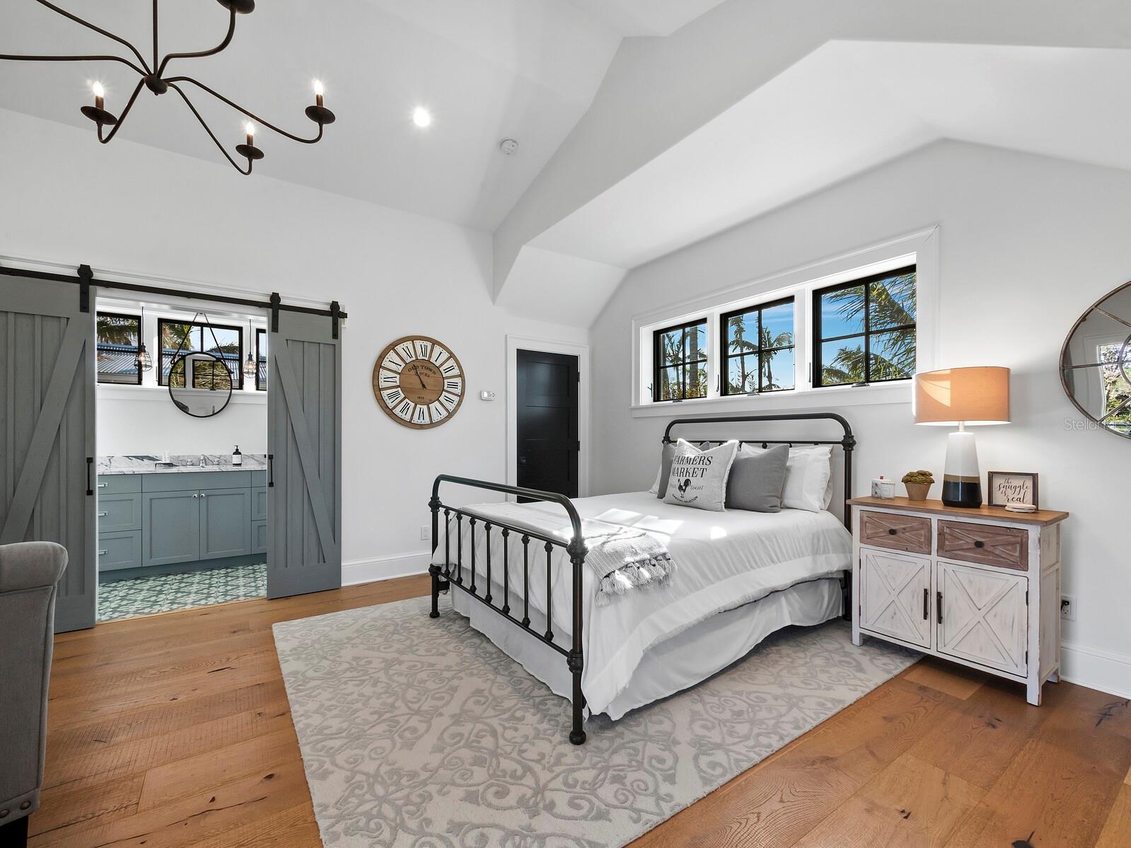 A4671608 Property Photo