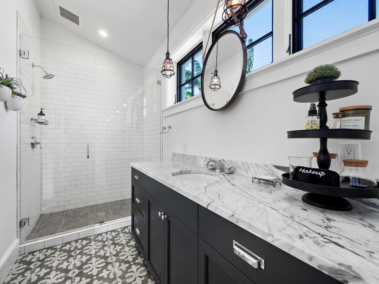 A4671608 Property Photo