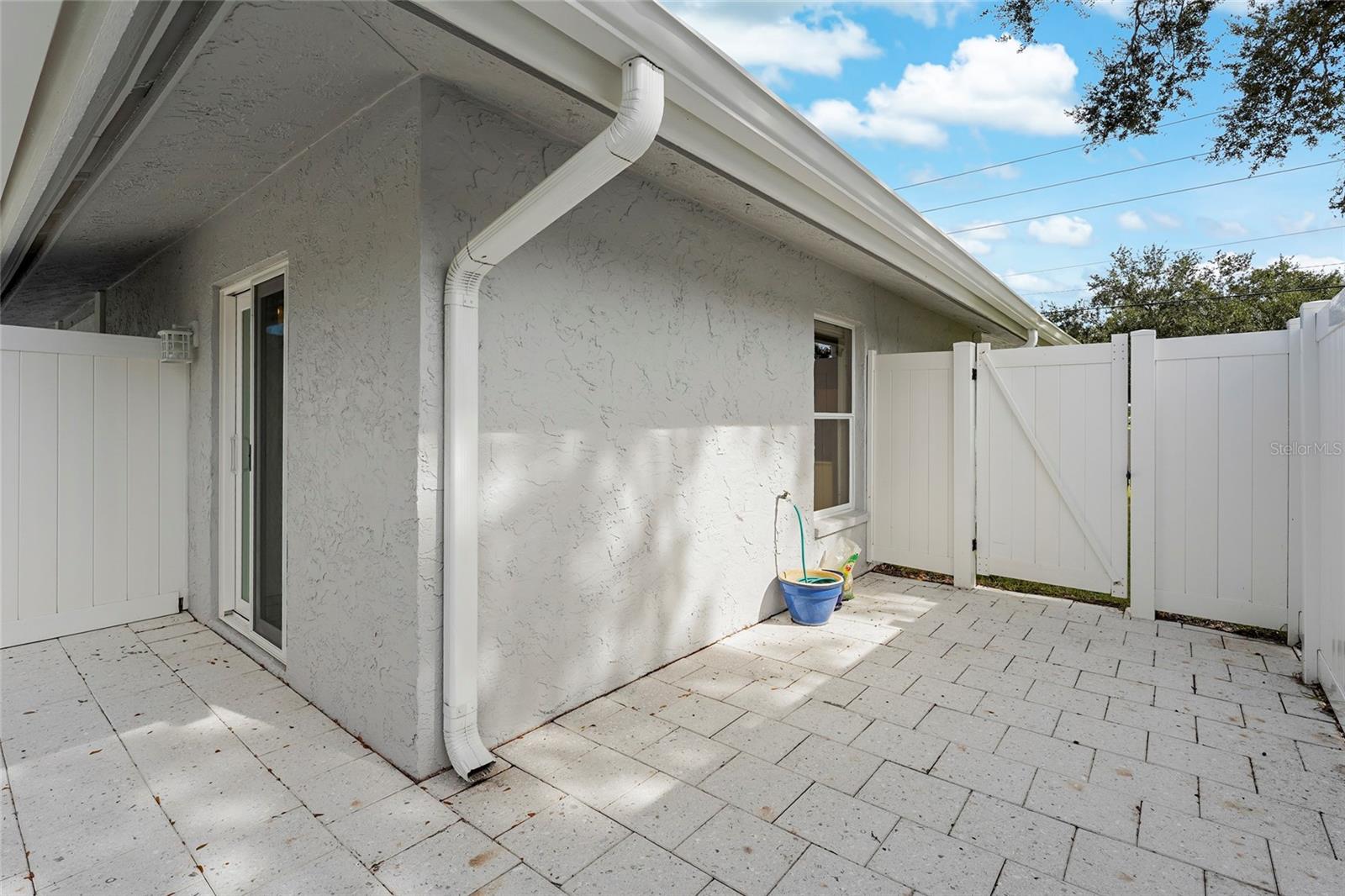 5720 TIMBER LAKE CIR, SARASOTA, FL, 34243