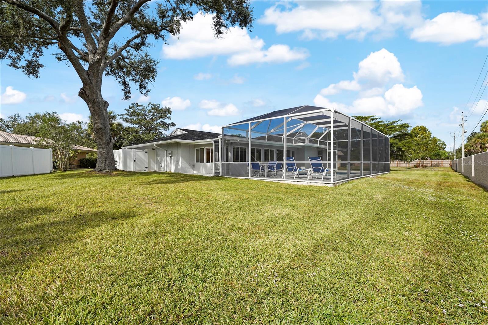 5720 TIMBER LAKE CIR, SARASOTA, FL, 34243