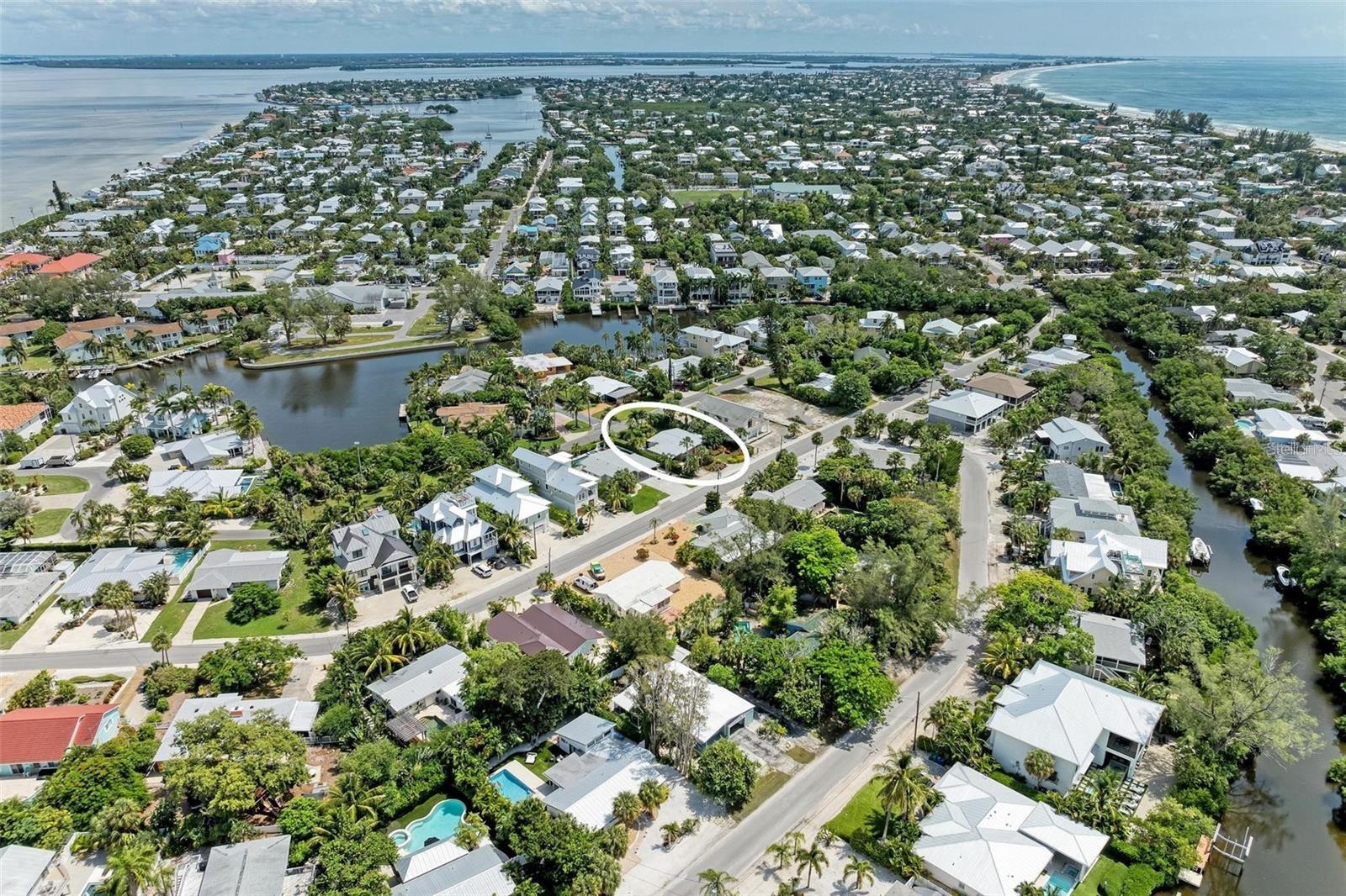 136 CRESCENT DR, ANNA MARIA, FL, 34216