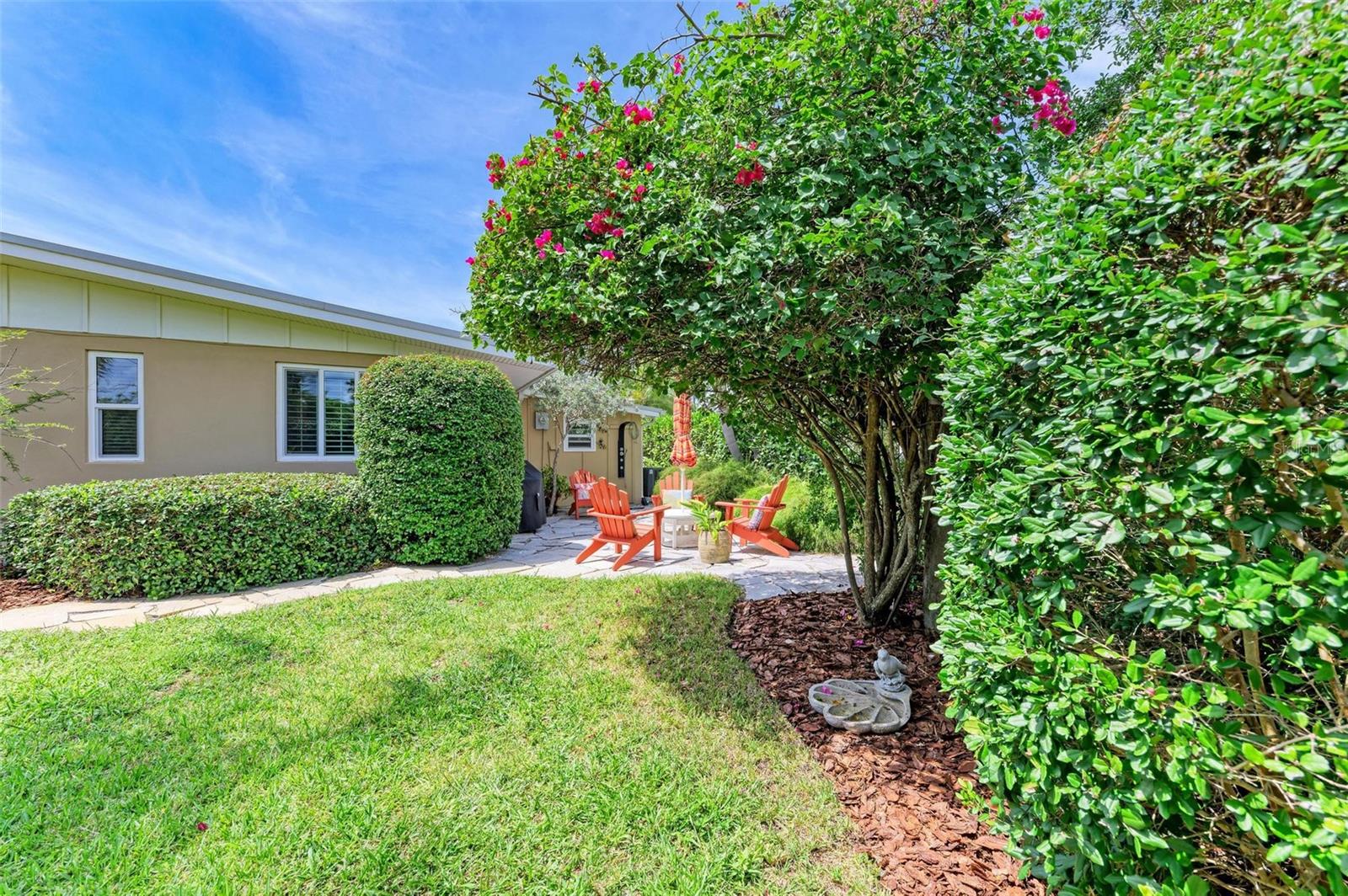 136 CRESCENT DR, ANNA MARIA, FL, 34216