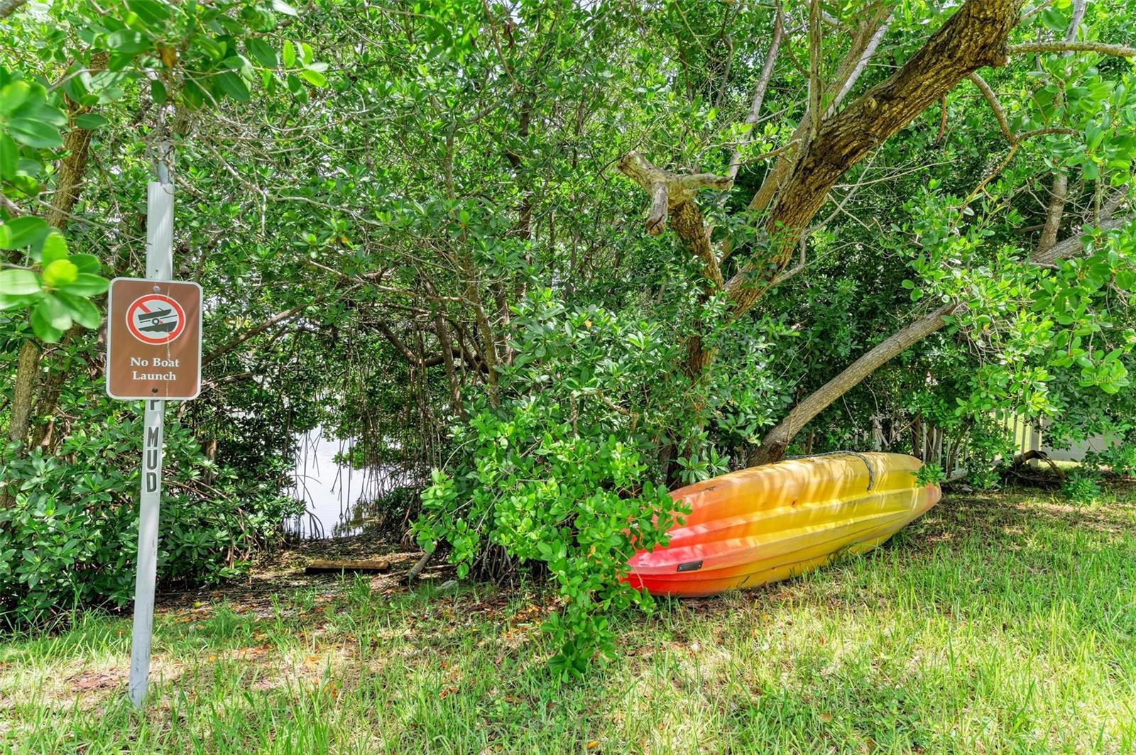 136 CRESCENT DR, ANNA MARIA, FL, 34216