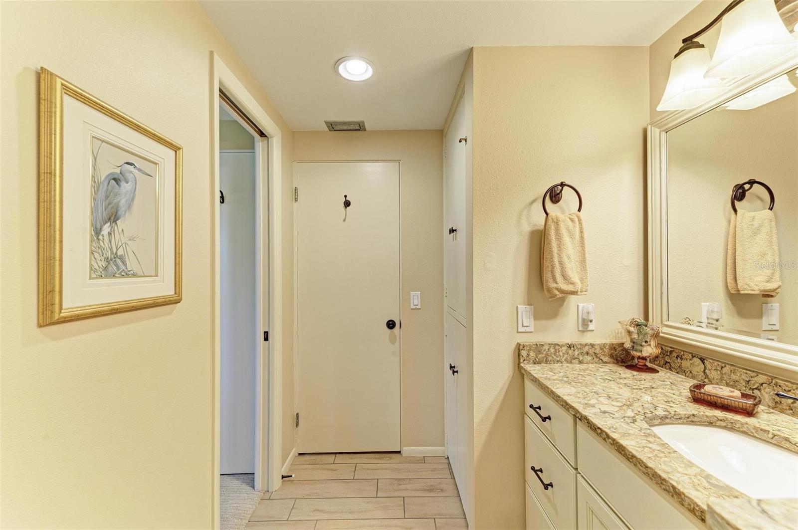 136 CRESCENT DR, ANNA MARIA, FL, 34216